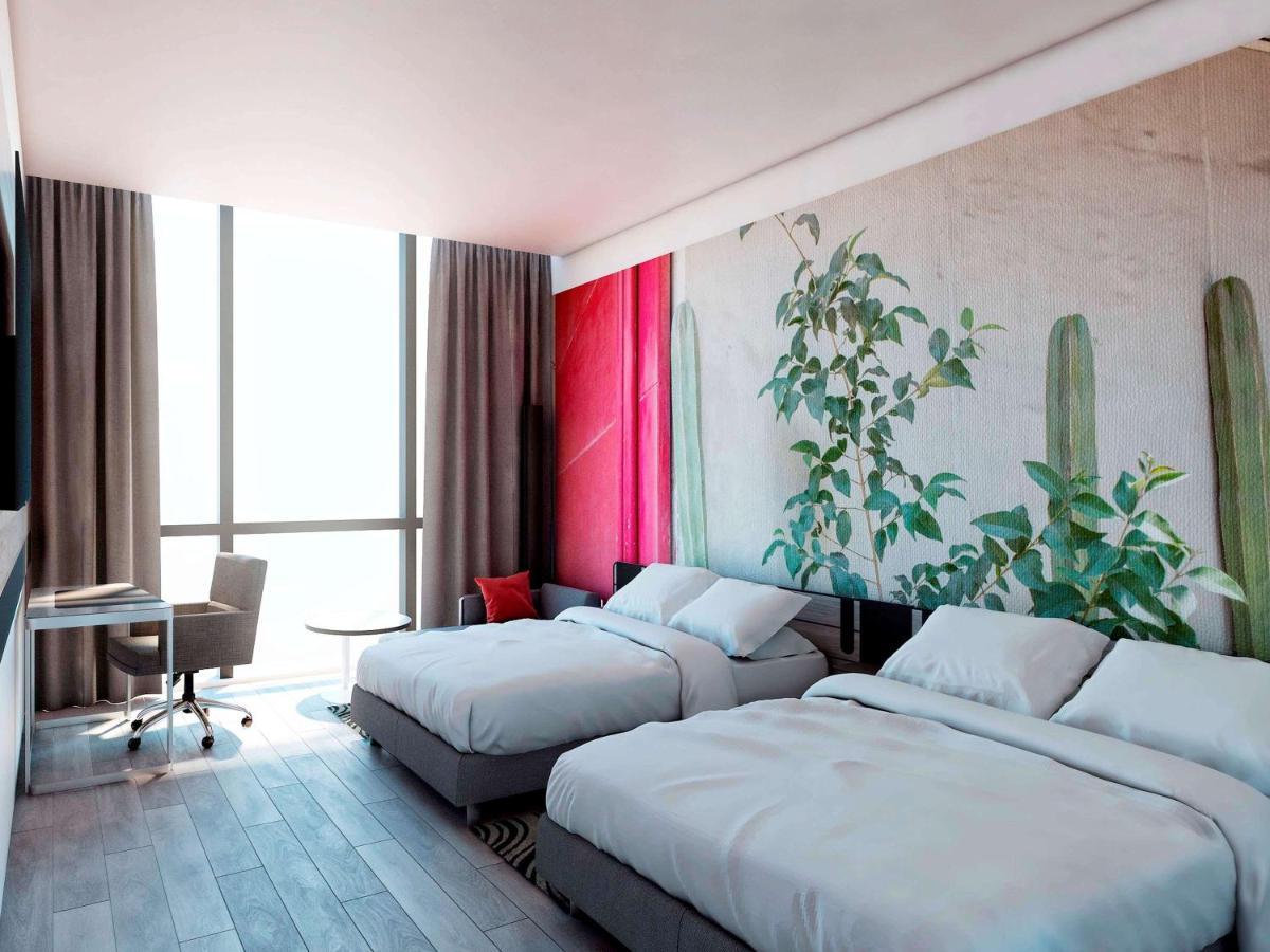 Novotel Mexico City Toreo Extérieur photo